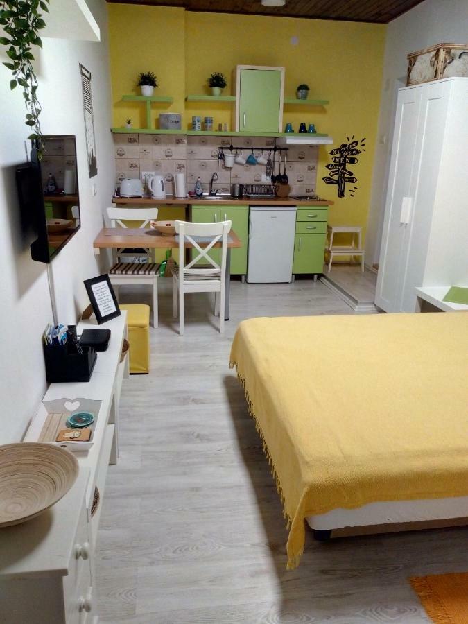 Studio Jolie Apartment Novi Sad Exterior photo
